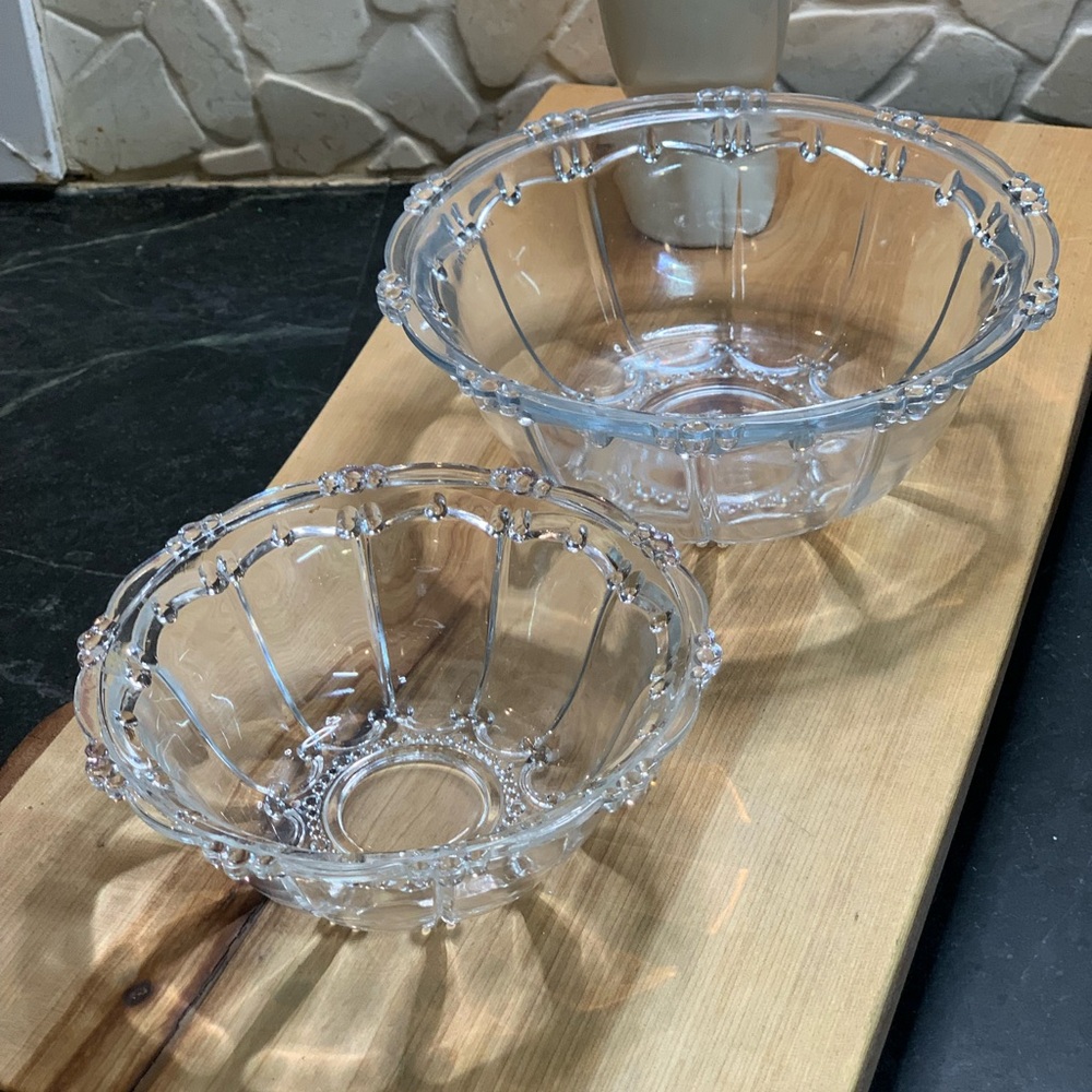 KIG INDONESIA | Set of 2 | Oyster and Pearl Glass Bowls